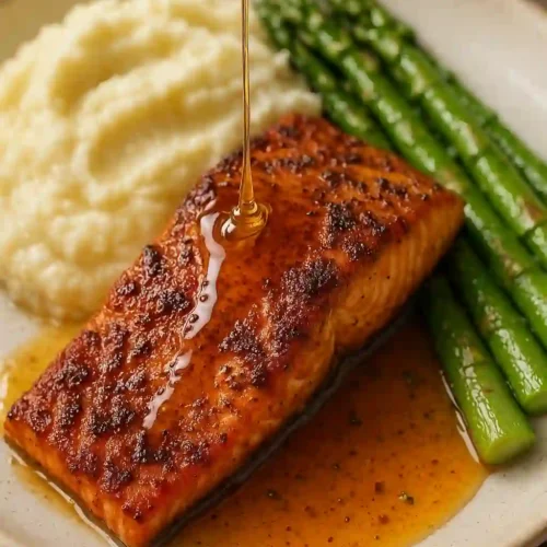 salmón estilo cajún con mantequilla y miel - Salmón Cajún con Espárragos